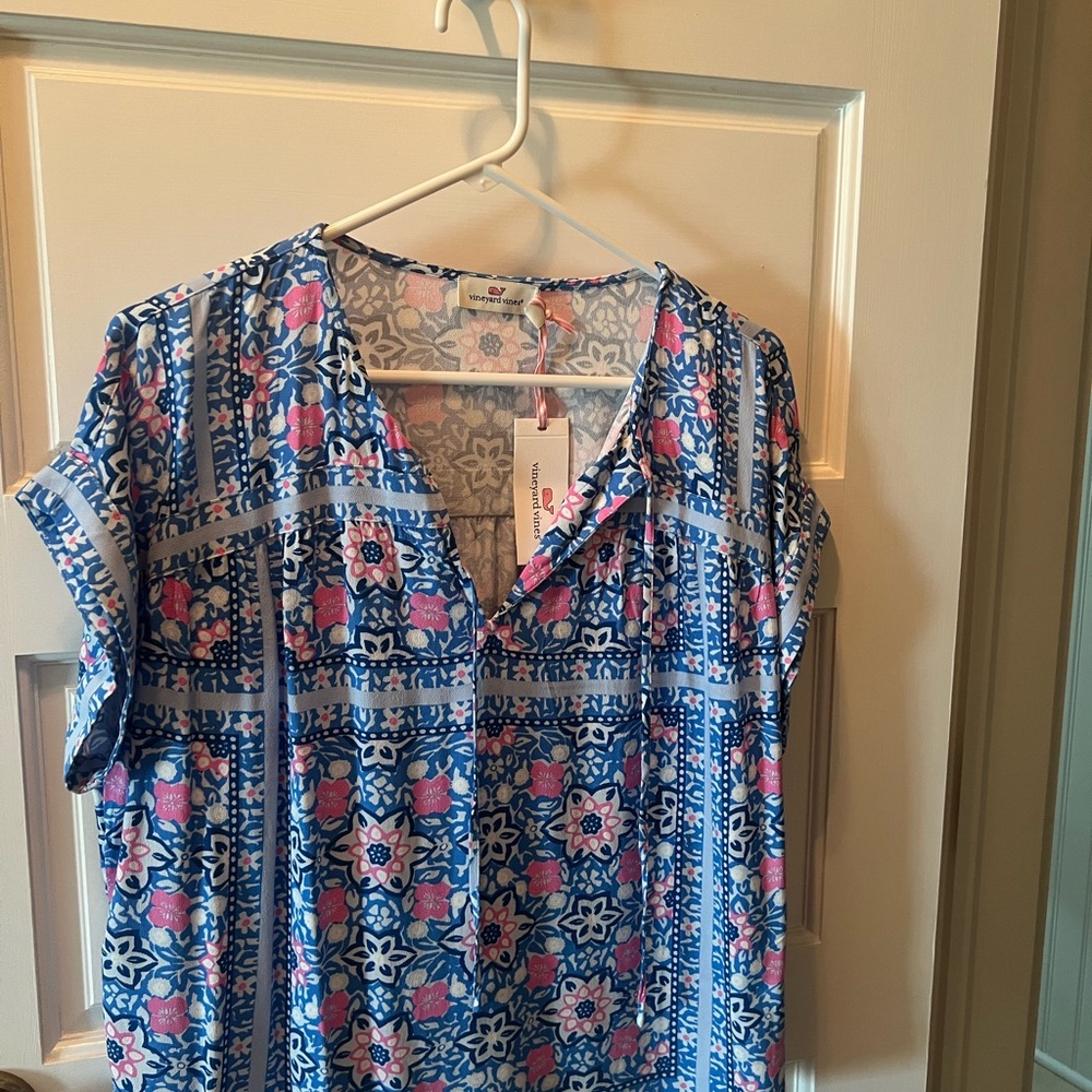 Vineyard Vines Blue and Pink Patterned Blouse